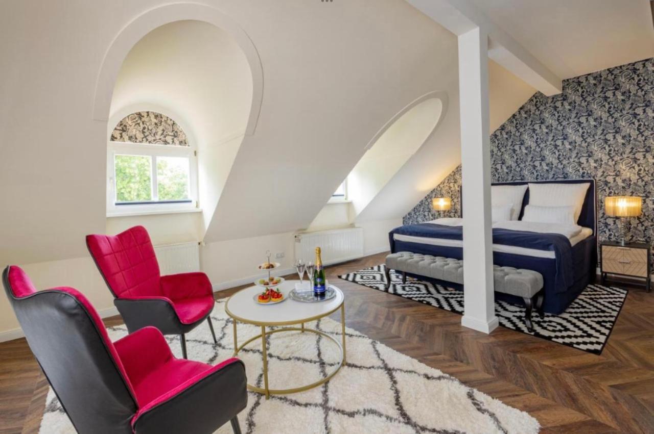 Schlosshotel Rheinsberg Bagian luar foto